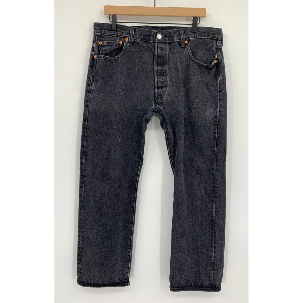 Levis 501 Jeans Mens 36x28 Black Straight Leg Button Fly Fade (Tag 36x30)